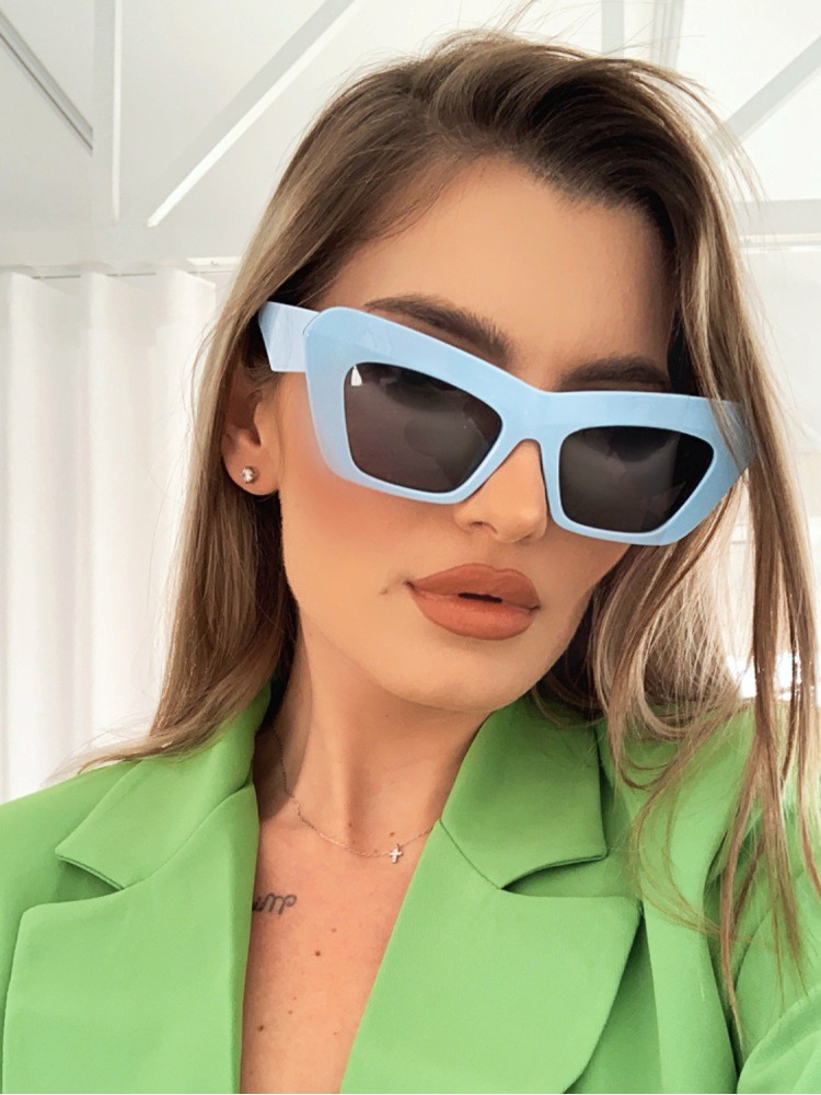 TATIANA BLUE SUNNIES