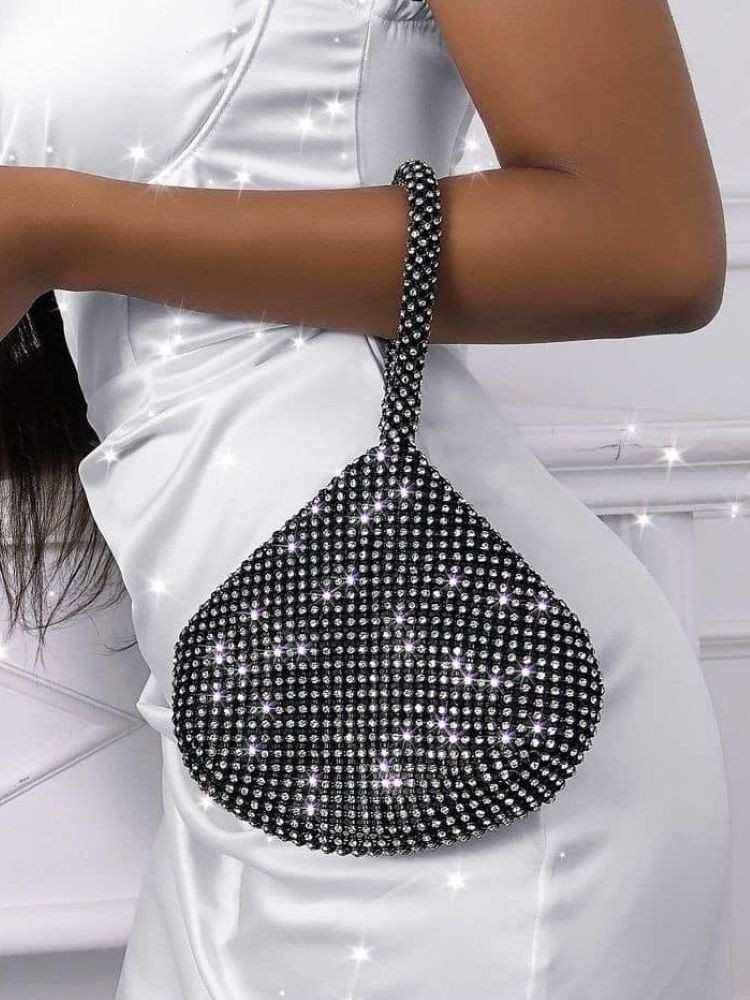 LIBY BLACK STRASS POUCH