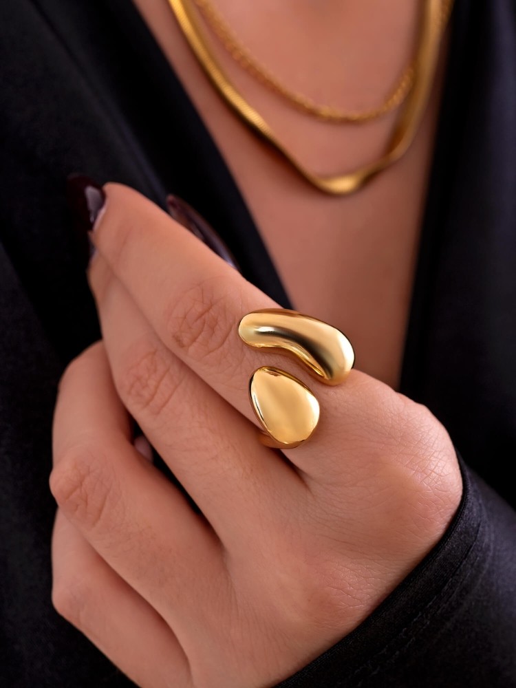 GOLD RING - BARBARA