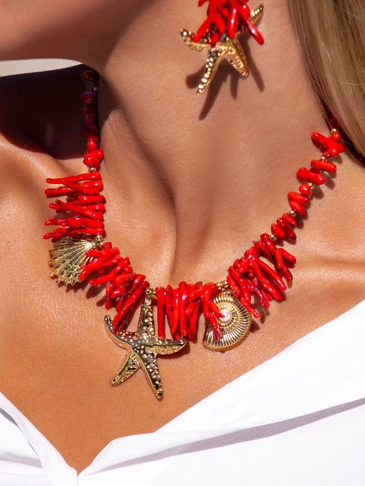 NECKLACE - RED BEACH