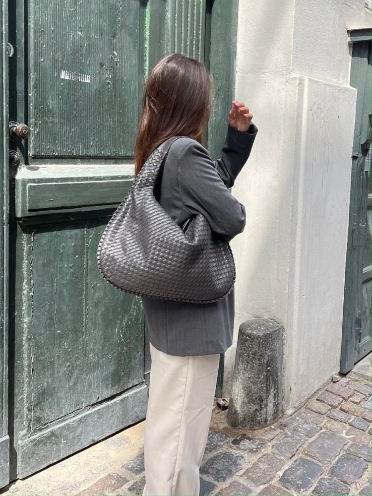 GREY BAG - EMBER