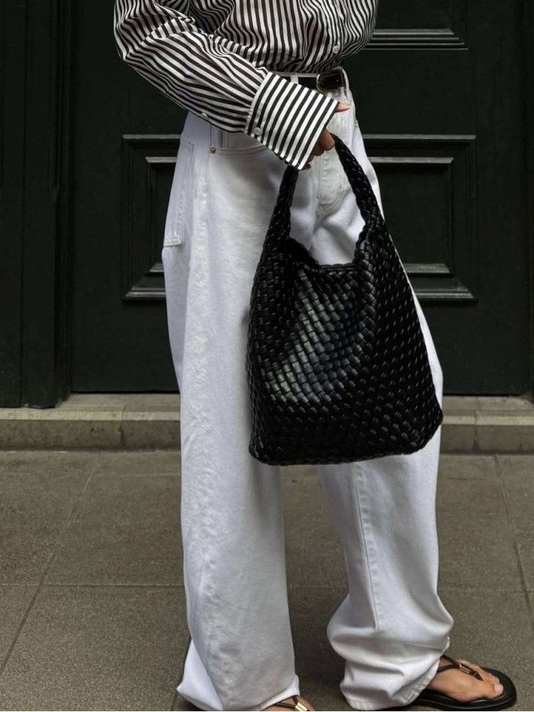 LEATHER BAG - VELENA